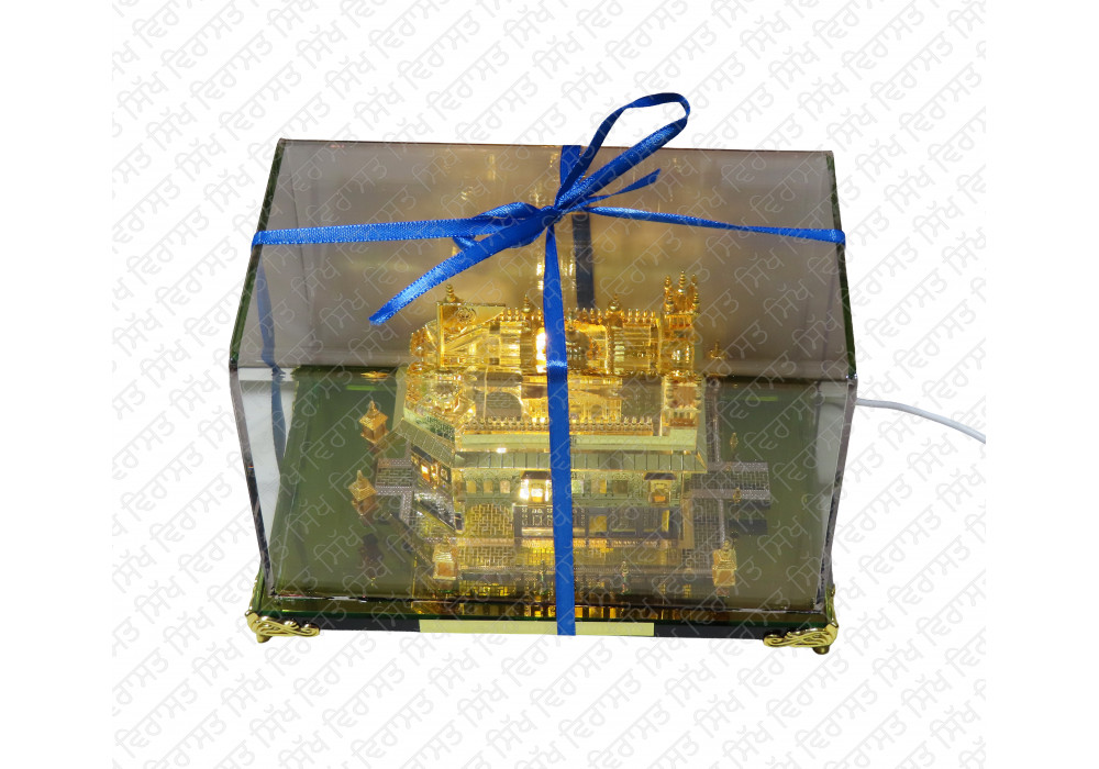 Model Darbar Sahib / Golden Temple / Harmandir Sahib 24 Carat Gold Plated Light Large (Size - 7 X 7 X 6 Inches, Shape: Rectangular)