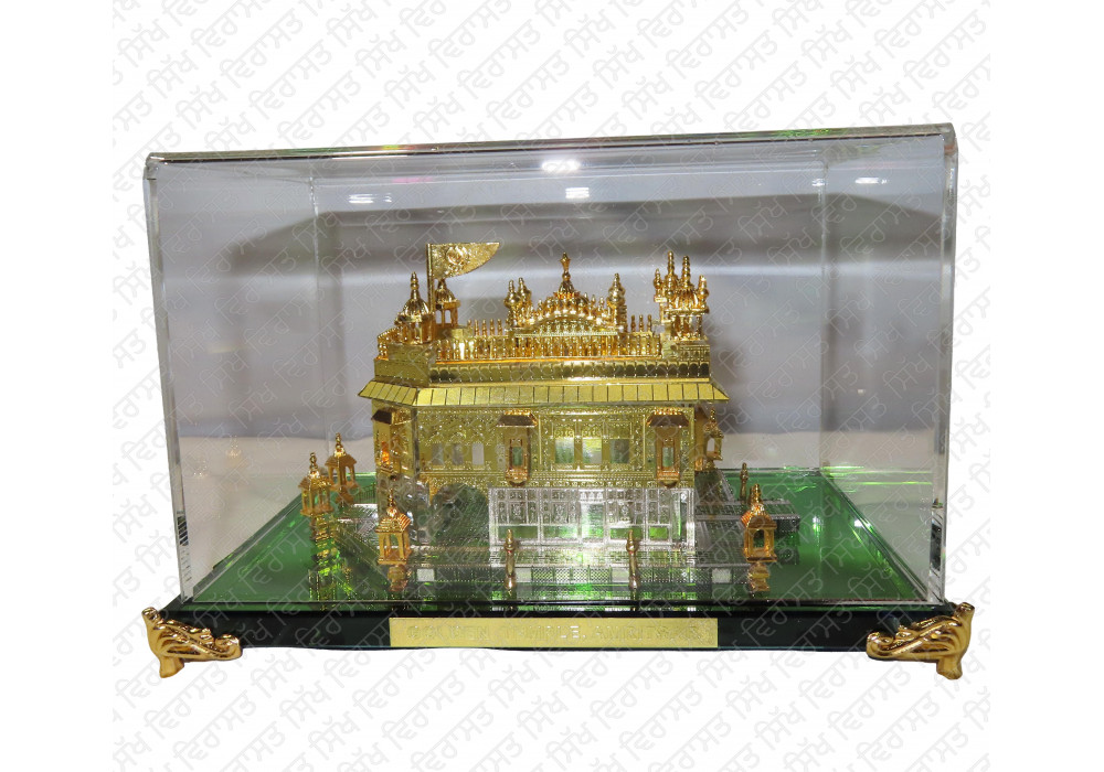 Model Darbar Sahib /Golden Temple / Harmandir Sahib 24 Carat Gold Plated With Light Small(Size - 5 X 4 X 5 Inches, Shape: Rectangle)