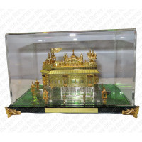 Model Darbar Sahib /Golden Temple / Harmandir Sahib 24 Carat Gold Plated With Light Small(Size - 5 X 4 X 5 Inches, Shape: Rectangle)